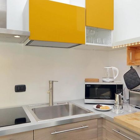 Piramide Charming Apartment Рим Екстер'єр фото