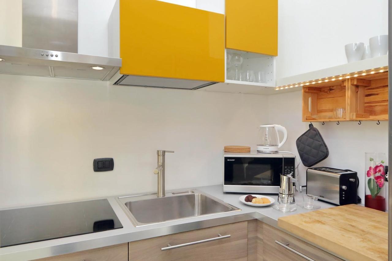 Piramide Charming Apartment Рим Екстер'єр фото