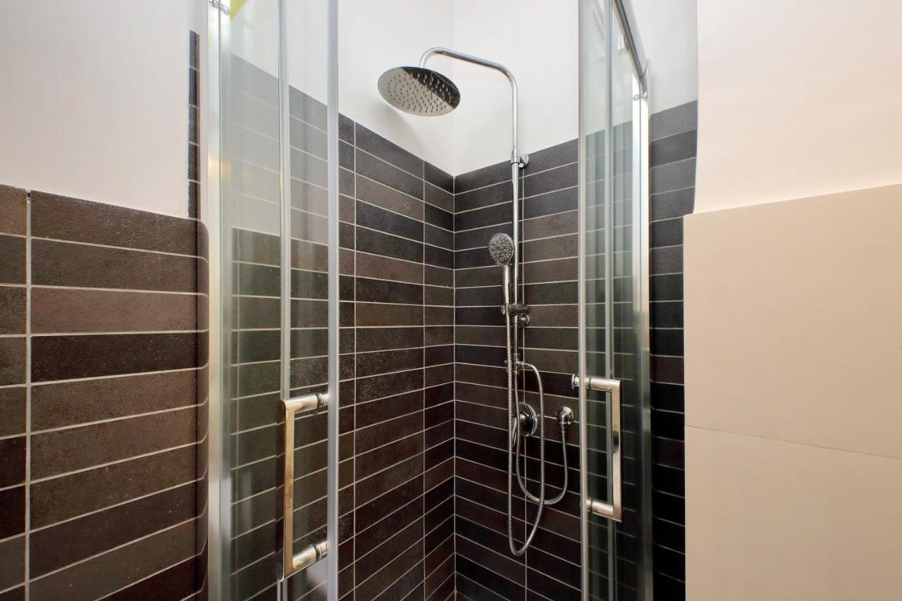 Piramide Charming Apartment Рим Екстер'єр фото