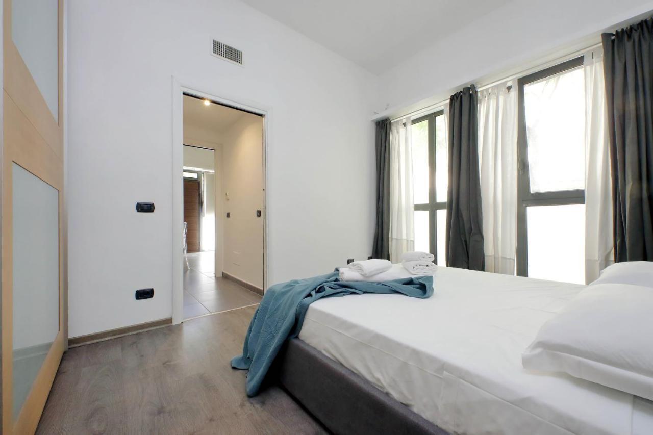 Piramide Charming Apartment Рим Екстер'єр фото